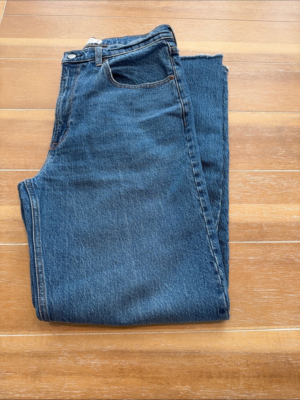 Abercrombie High Rise 90s Relaxed Jeans